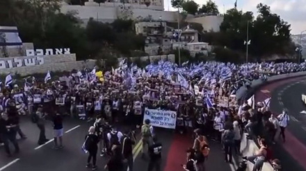 Demonstrata e dhjetëra mijëra sionistëve përballë rezidencës së Netanjahut në Kodsin e pushtuar