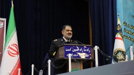 L'inaugurazione del cacciatorpediniere Deilaman della Marina della Repubblica Islamica dell'Iran
