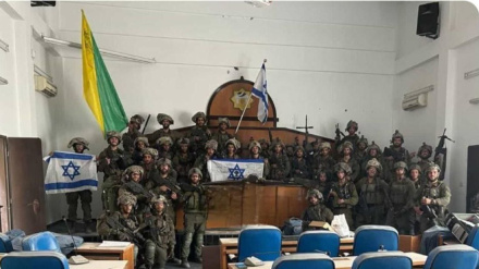 סמל של דמוקרטיה בעזה נכבש על ידי צבא ישראל