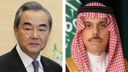 Menlu Saudi dan Cina Jalin Kontak Telepon Bahas Gaza