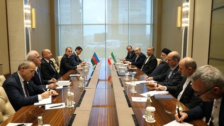 Pertemuan Presiden Turki dan Azerbaijan dengan Presiden Iran