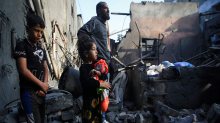 ग़ज़्ज़ा पर इस्राईल के हमले जारी, फ़िलिस्तीनी पूरी ताक़त से दे रहे हैं जवाब