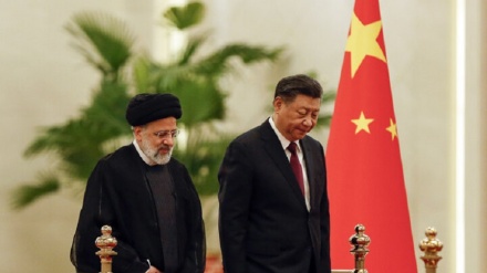 中国国家主席习近平就伊朗发生严重恐怖袭击事件向伊朗总统莱希致慰问电