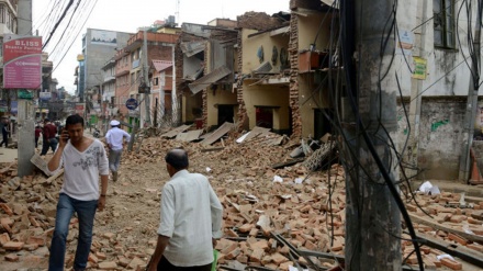 Число погибших в результате землетрясения в Непале возросло до более чем 130 человек.