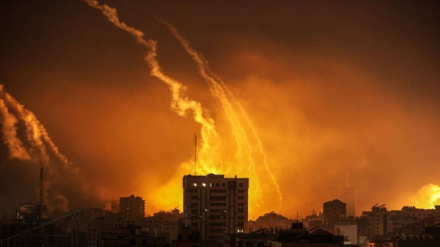 Авиаудары сионистского режима по сектору Газа и Западному берегу реки Иордан; шестеро палестинцев погибли в лагере Нусират