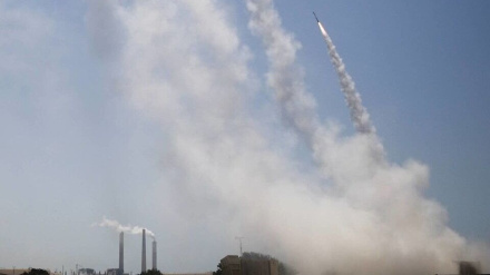 (VIDEO) I missili Qassam colpiscono direttamente Tel Aviv 