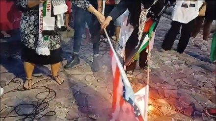 Gazze'yle dayanışma amacıyla Brezilya'da Amerikan ve Siyonist bayrağı yakıldı
