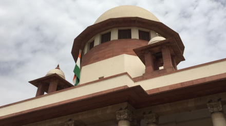 सुप्रीम कोर्ट का आदेश, पत्रकारों पर दंडात्मक कार्रवाई न की जाए