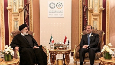  رئیسی در دیدار با السیسی  : مانعی برای گسترش روابط با  مصر نداریم  
