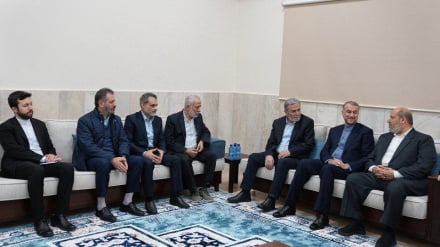 Otəşvəsi bəpeşt, muğaviməti rəhbəron və Əmirəbdullahiyani miyono iminnə vindemon əncom bıə