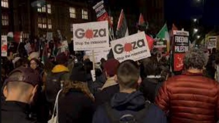(VIDEO) Londra, manifestazione davanti Parlamento per il cessate il fuoco a Gaza