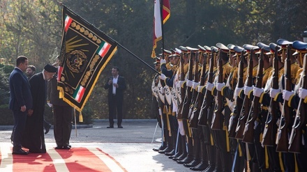 Upacara Sambutan Resmi Presiden Iran kepada PM Irak
