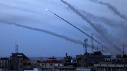 Roket Pejuang Palestina Hantam Pangkalan Militer Zionis​