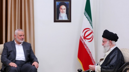 (AUDIO) Haniyeh è stato a Tehran. Ha incontrato l'Ayatollah Khamenei