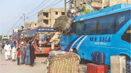 له پاکستان څخه د افغانستان هیواد  ستانه شوي کډوال څه وايي؟