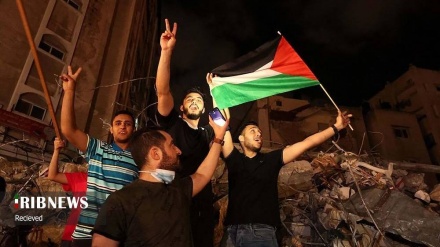 (FOTO DEL GIORNO) Giovani di Gaza, la vittoria della Resistenza