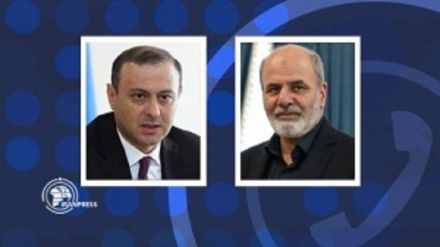 Colloquio telefonico tra il segretario del Consiglio di sicurezza nazionale dell'Iran e dell'Armenia
