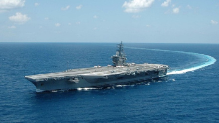 Американский авианосец вошел в Персидский залив после ответа на все вопросы ВМС КСИР