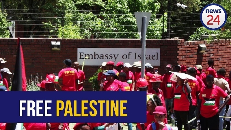 Demo dukunga Palestina di depan Kedubes Israel