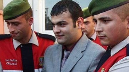 Թուրքիայում «‎լավ պահվածքի» համար ազատ է արձակվել Հրանտ Դինքին  սպանած հանցագործը