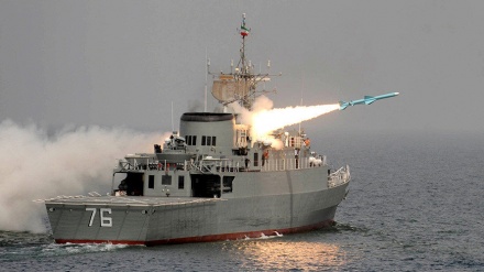 IRGC Tak akan Biarkan Negara Mana pun Unjuk Kekuatan di Teluk Persia