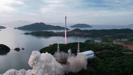 首尔、日本和华盛顿对朝鲜卫星发射的愤怒