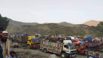 پاکستان د افغانستان له مهاجرینو سره د نړیولو معیارونو پرضد چلند کړی نو جزیات واورئ