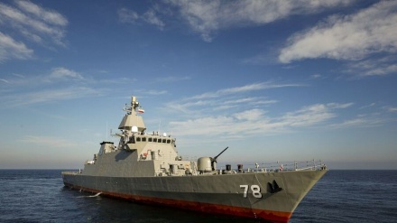 イラン製駆逐艦「デイラマン」が、同国海軍北部艦隊に加入