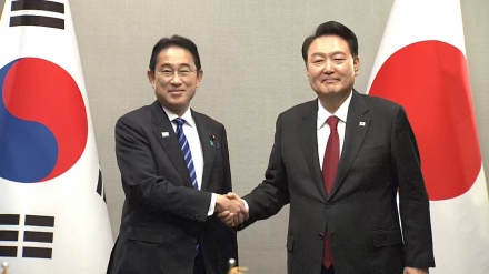 日韓首脳会談、両国間の連携強化確認
