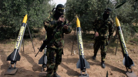 Roket Perlawanan Hujani Israel