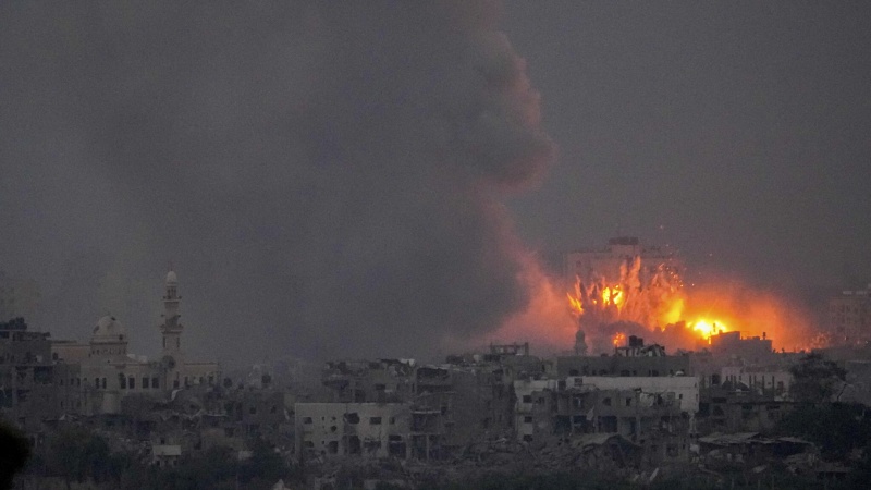 ガザ住宅地に対するイスラエルの空爆