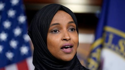 Реакция мусульманки из Палаты представителей США на продолжение преступлений Израиля против палестинского народа