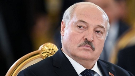  Лукашенко: Супурдани маҳмулаҳои силоҳҳои ҳастаии тактики Русия ба Беларус ба охир расид 