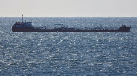Una nave è stata presa di mira nel Mar Rosso