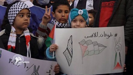 (VIDEO) Raduno di solidarietà coi bambini palestinesi davanti alla sede UNICEF a Damasco