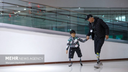 (FOTO DEL GIORNO) Iran, giornata delle persone con disabilità