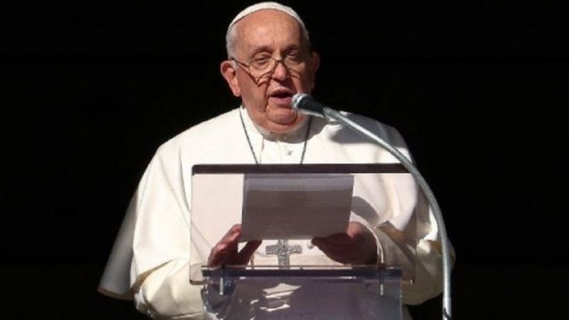 Папа Франциск призвал к прекращению огня в секторе Газа