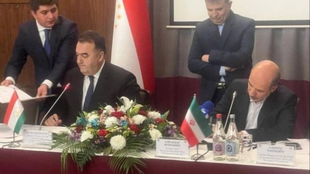 איראן וטג'יקיסטן מגבירות את שיתוף הפעולה ביניהן