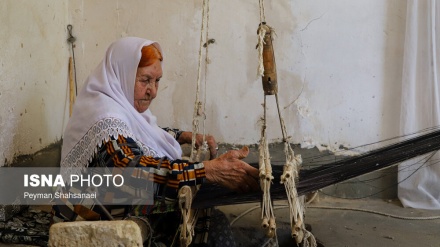 Thurja e duqeve (hejbeve), artizanal i duarve të njerëzve të shkretëtirës/Foto