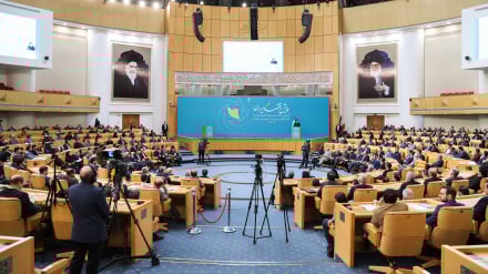 Раиси: Экономика Ирана должна стать фундаментальной наукой