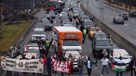 Pendukung Palestina di AS Blokir Jalan Menuju Dua Bandara 