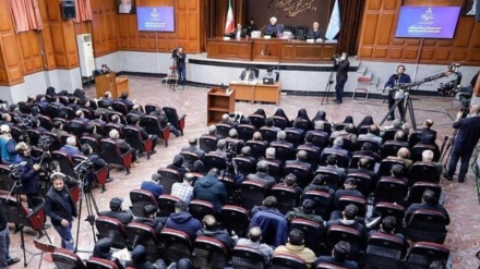 Թեհրանի դատարանում քննում են Մոնաֆեղին խմբավորման անդամների մեղադրանքները