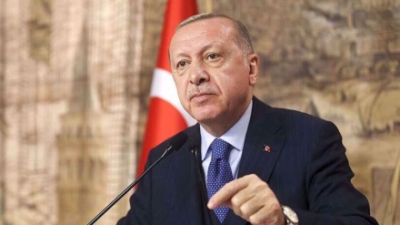 Erdogan: “A Gaza crimini contro l’umanità”