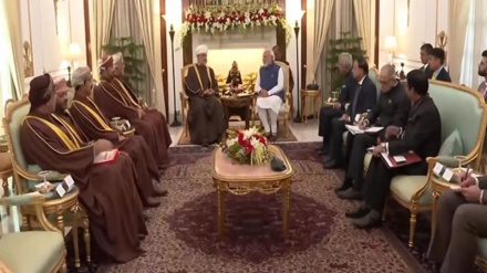 ओमान सुल्तान ने नई दिल्ली में भारतीय प्रधानमंत्री से मुलाकात की