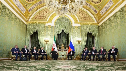 वीडियो रिपोर्टः ईरान और रूस ने अमेरिका से मुक़ाबले का बनाया मास्टर प्लान! राष्ट्रपति रईसी की मास्को यात्रा के क्या रहे परिणाम और उपलब्धियाँ?