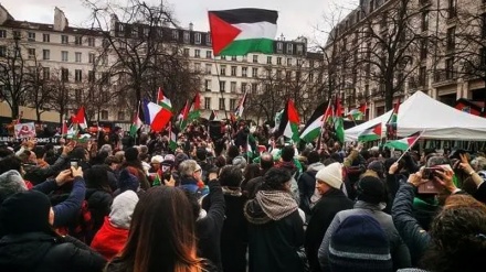 Warga Norwegia Berdemo Menuntut Zionis Mengakhiri Pemboman Gaza