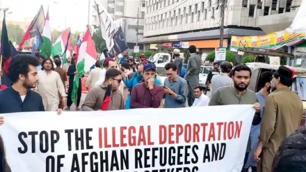  اعتراض احزاب سیاسی به اخراج اجباری پناهجویان افغان از کراچی