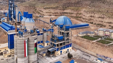 کارخانه «تاجیک سمنت» فعالیت خود را متوقف کرد