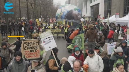 Di Brussels, Puluhan Ribu Orang Unjuk Rasa untuk Penanganan Perubahan Iklim 