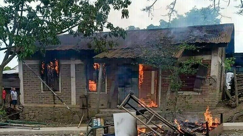 भारतः मणिपुर में फिर दंगे, 13 जानें गईं